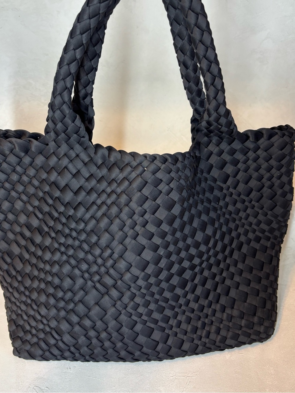 Prenelove London large Woven Tote, black, neoprene